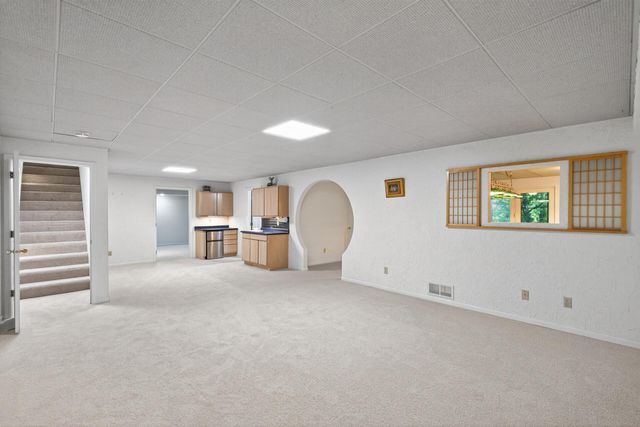 10417 Fawns Way, Eden Prairie, MN 55347