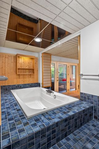 10417 Fawns Way, Eden Prairie, MN 55347