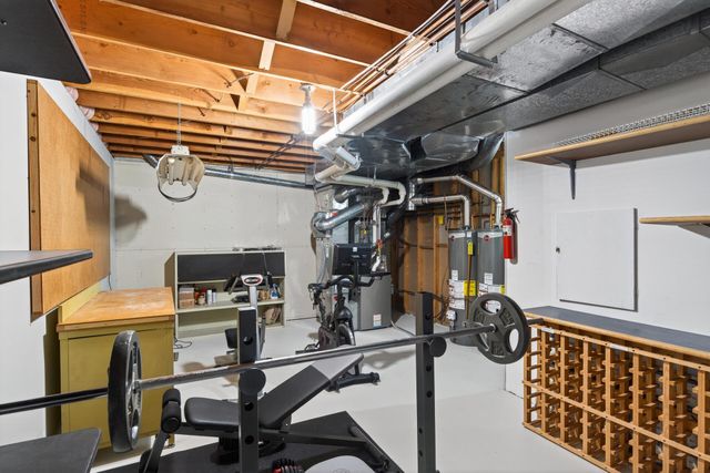 10417 Fawns Way, Eden Prairie, MN 55347