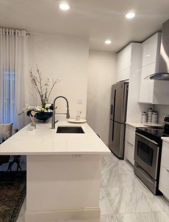 1108 Quail Valley Lane 122, Arlington, TX 76011