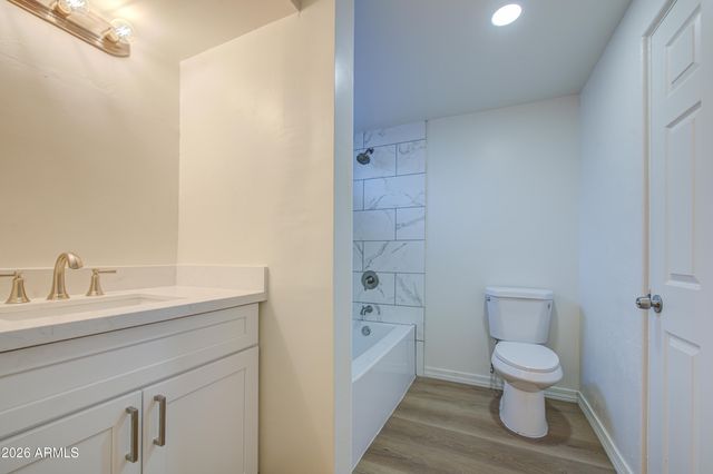 206 W SUNLAND Avenue, Phoenix, AZ 85041
