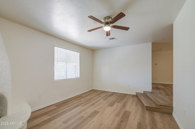 206 W SUNLAND Avenue, Phoenix, AZ 85041