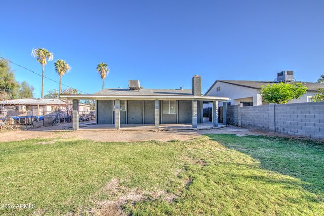 206 W SUNLAND Avenue, Phoenix, AZ 85041