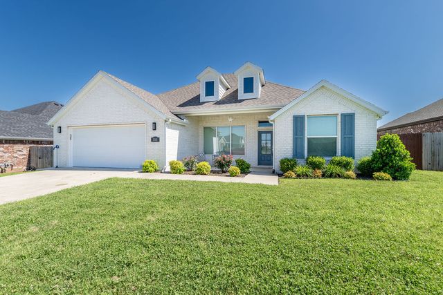 3581 Avon Avenue, Springdale, AR 72764