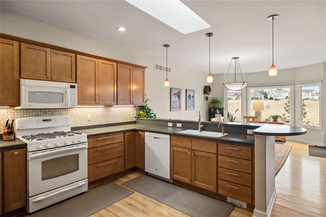 2713 Georgetown Avenue, Norwalk, IA 50211