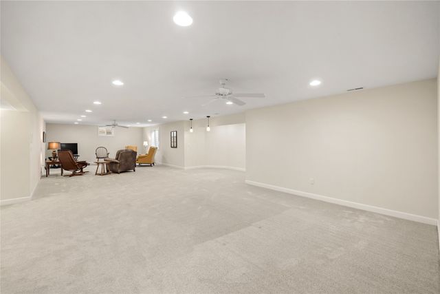 2713 Georgetown Avenue, Norwalk, IA 50211