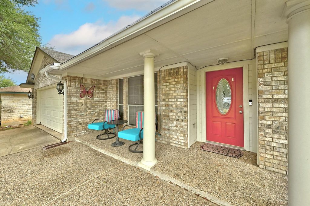 9602 Tea Rose TRL, Austin, TX 78748