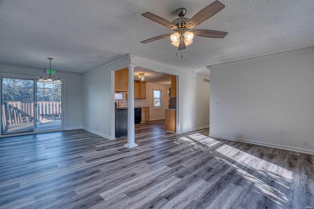 8344 N Birch Drive, Newburgh, IN 47630