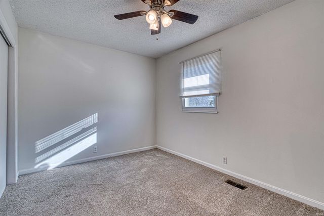 8344 N Birch Drive, Newburgh, IN 47630