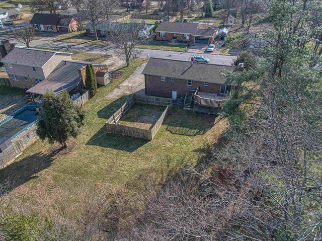 8344 N Birch Drive, Newburgh, IN 47630