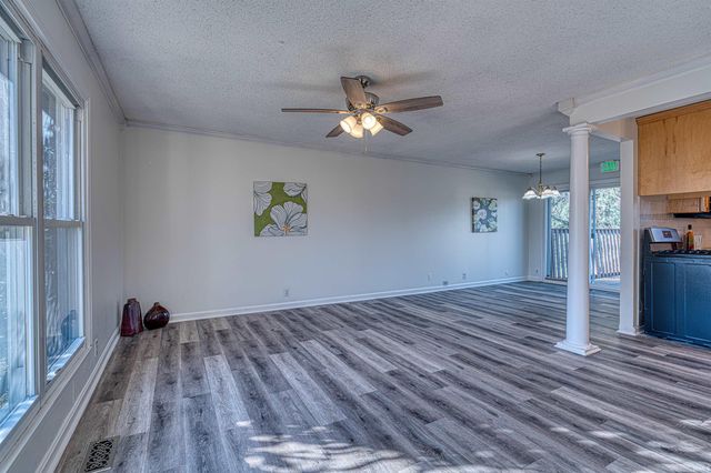 8344 N Birch Drive, Newburgh, IN 47630