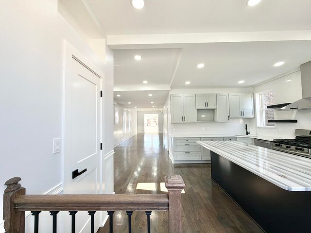 1631 Cleveland Avenue, Whiting, IN 46394