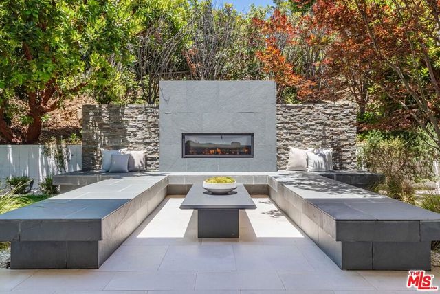 1535 Carla, Beverly Hills, CA 90210