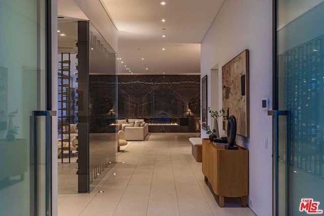 1535 Carla, Beverly Hills, CA 90210
