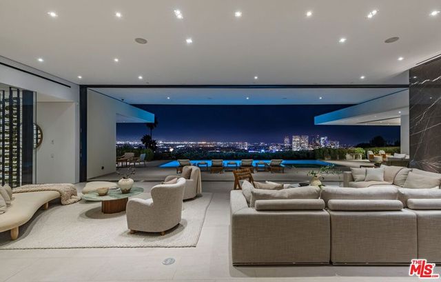 1535 Carla, Beverly Hills, CA 90210