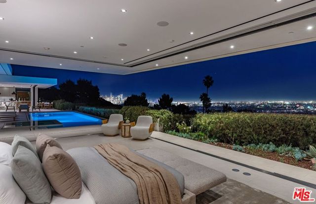 1535 Carla, Beverly Hills, CA 90210