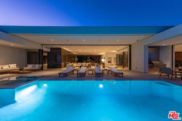 1535 Carla, Beverly Hills, CA 90210