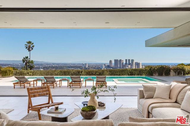 1535 Carla, Beverly Hills, CA 90210
