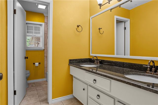 5050 Moultrie, Corpus Christi, TX 78413