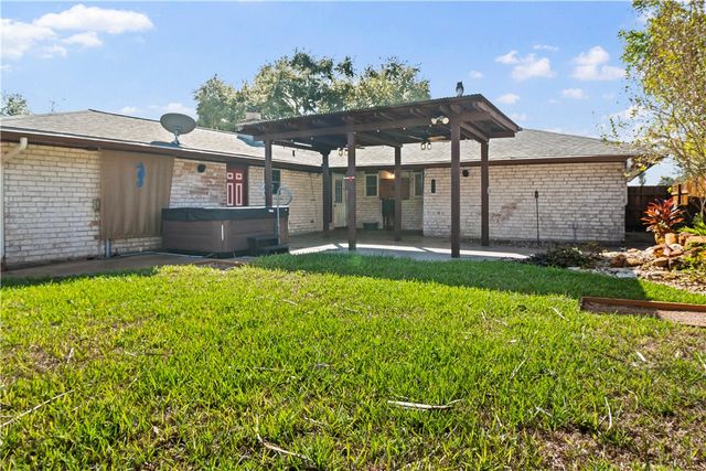 5050 Moultrie, Corpus Christi, TX 78413