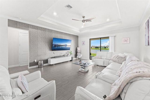 1363 Great Belt Circle, Melbourne, FL 32940