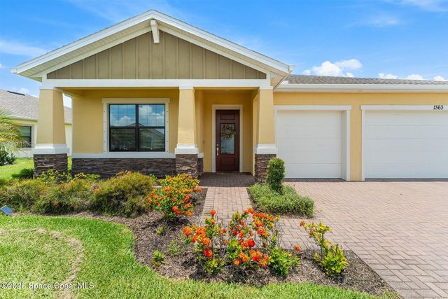 1363 Great Belt Circle, Melbourne, FL 32940