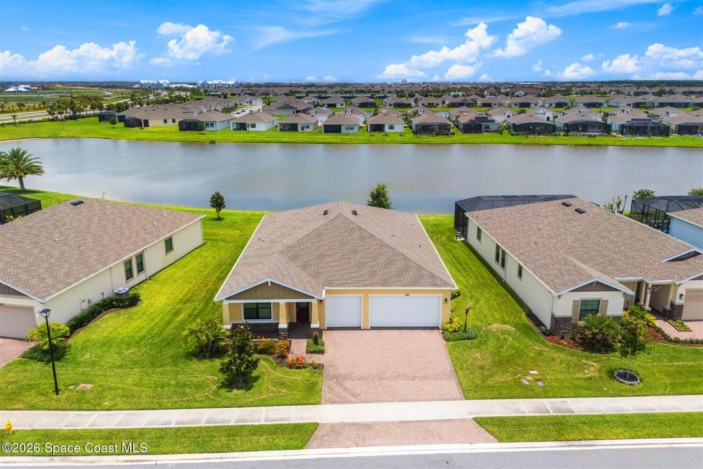 1363 Great Belt Circle, Melbourne, FL 32940