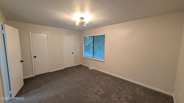 13 Wren Way, Howell, NJ 07731