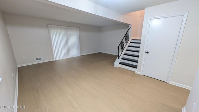 13 Wren Way, Howell, NJ 07731