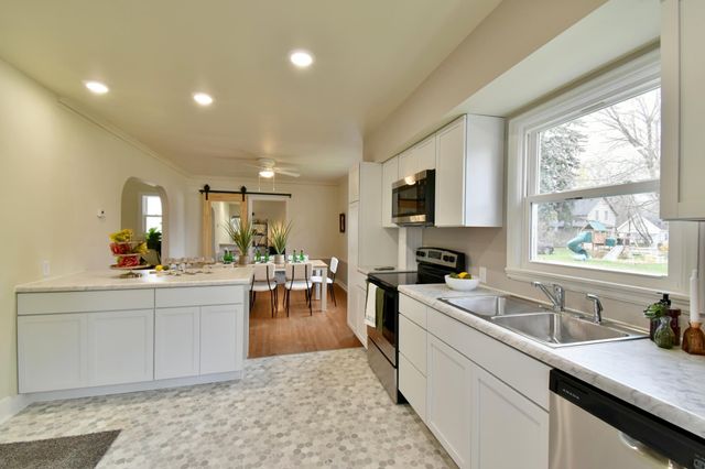 716 Maple Street, Alexandria, MN 56308