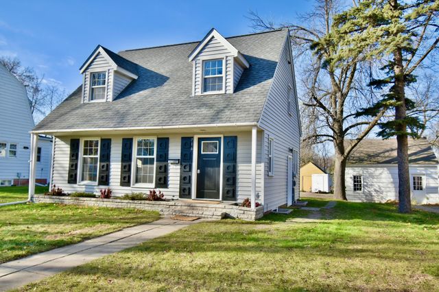 716 Maple Street, Alexandria, MN 56308