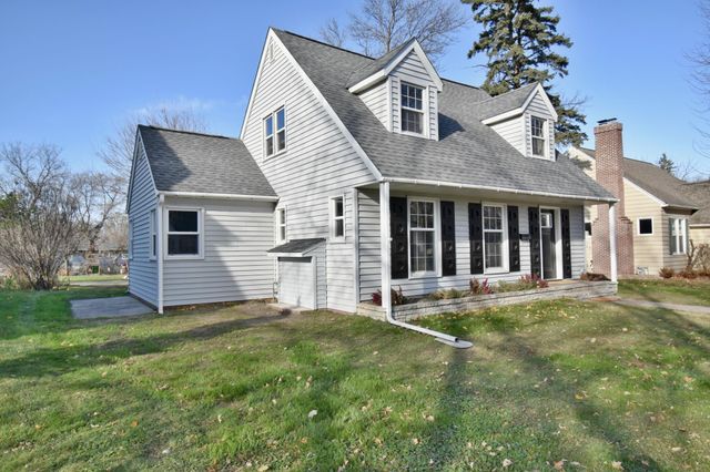 716 Maple Street, Alexandria, MN 56308