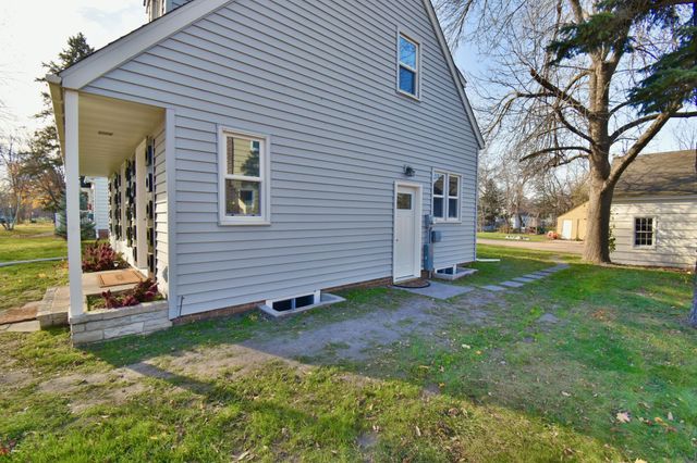 716 Maple Street, Alexandria, MN 56308