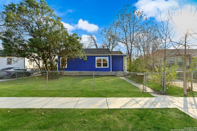 134 Elmo, San Antonio, TX 78225