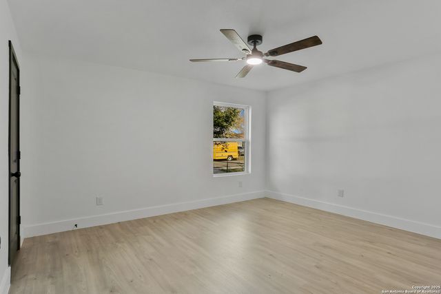 134 Elmo, San Antonio, TX 78225