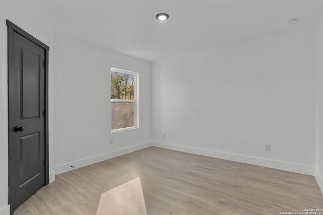 134 Elmo, San Antonio, TX 78225