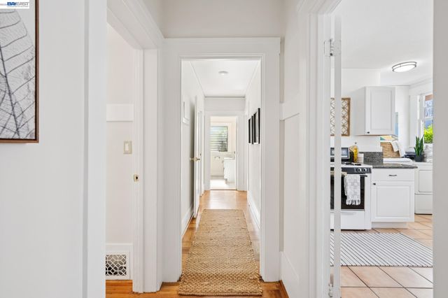 3244 Fernside Blvd, Alameda, CA 94501