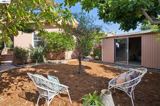 3244 Fernside Blvd, Alameda, CA 94501