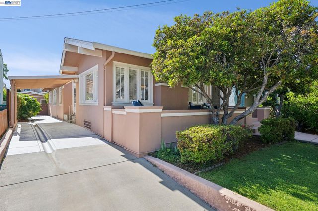 3244 Fernside Blvd, Alameda, CA 94501