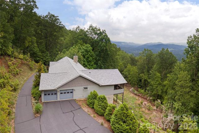 131 N Forge Crest Drive, Mills River, NC 28759