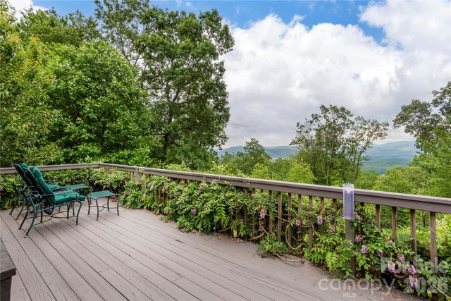 131 N Forge Crest Drive, Mills River, NC 28759