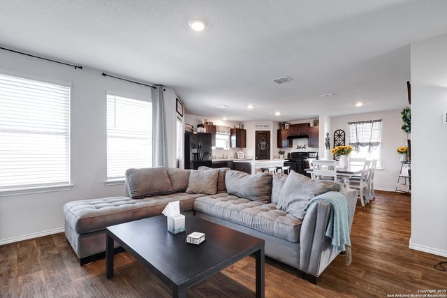 8218 BLUE CANAL, San Antonio, TX 78244