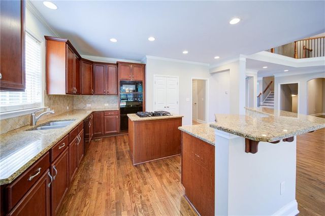 5660 Cascade Trail, Cumming, GA 30040