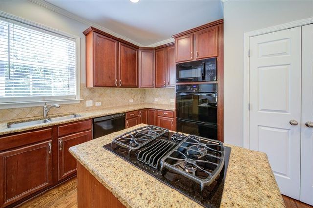 5660 Cascade Trail, Cumming, GA 30040