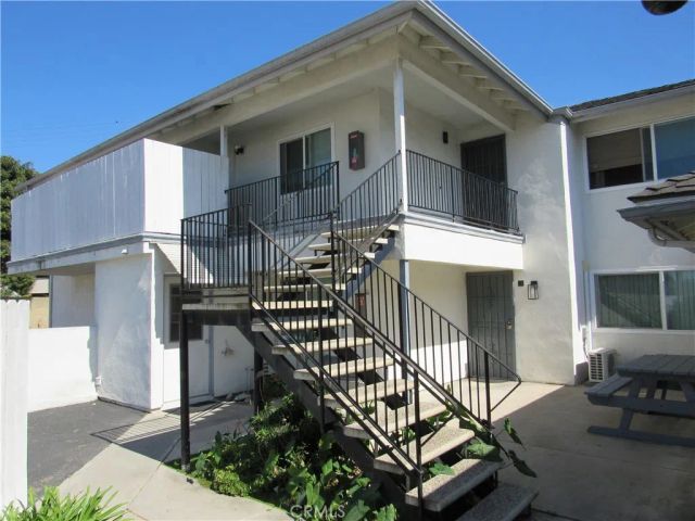 16752 Bardon Lane, Huntington Beach, CA 92647