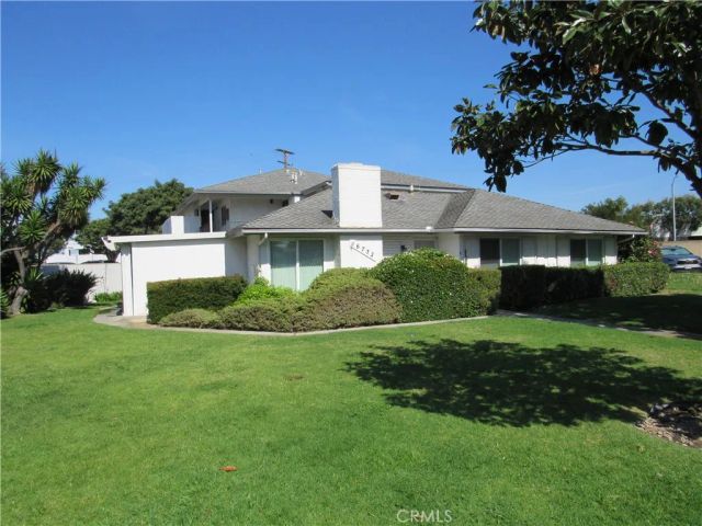 16752 Bardon Lane, Huntington Beach, CA 92647