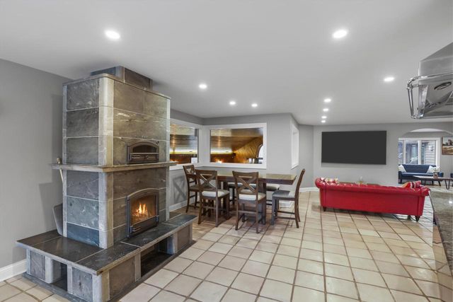 9210 County Road K, Franksville, WI 53126