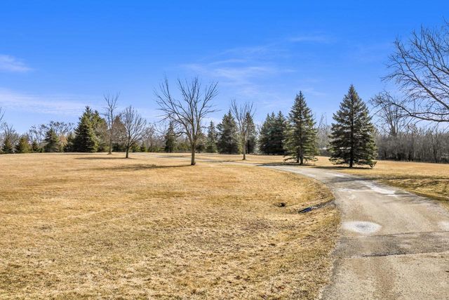 9210 County Road K, Franksville, WI 53126