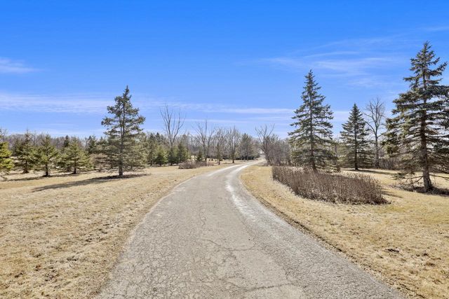 9210 County Road K, Franksville, WI 53126