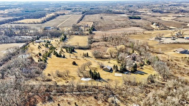 9210 County Road K, Franksville, WI 53126